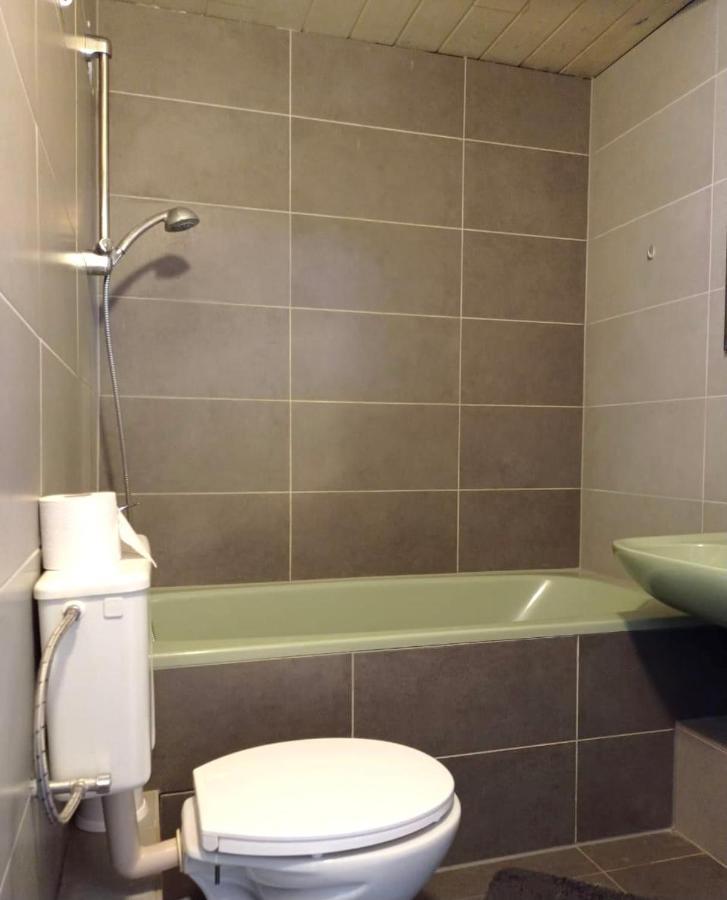 Apartments Zum Stillen Winkel Niederbreitbach Ngoại thất bức ảnh