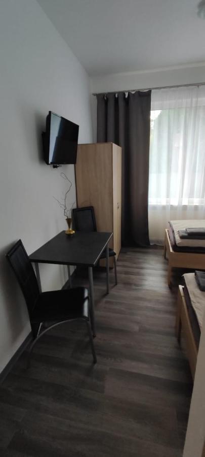 Apartments Zum Stillen Winkel Niederbreitbach Ngoại thất bức ảnh